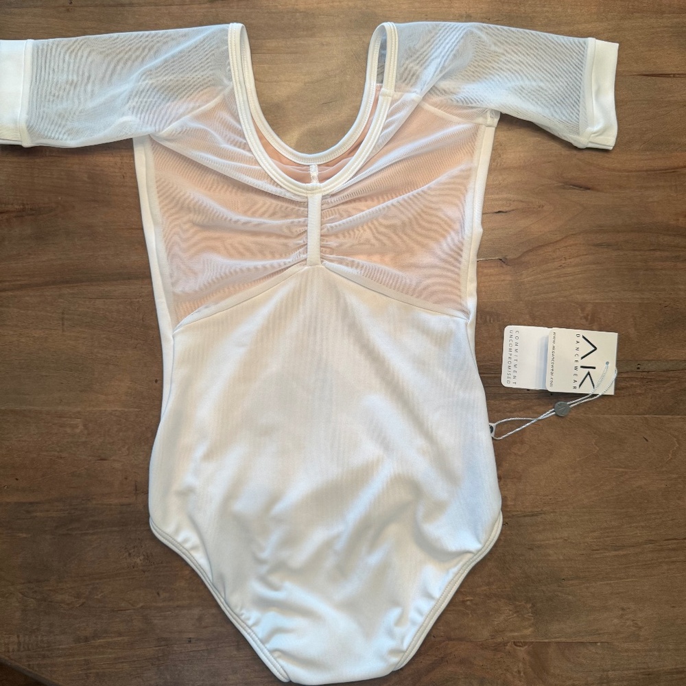AK Dancewear Chloe in Core White YXL NWT Leotard - Picture 3 of 4